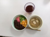 三食丼⑤